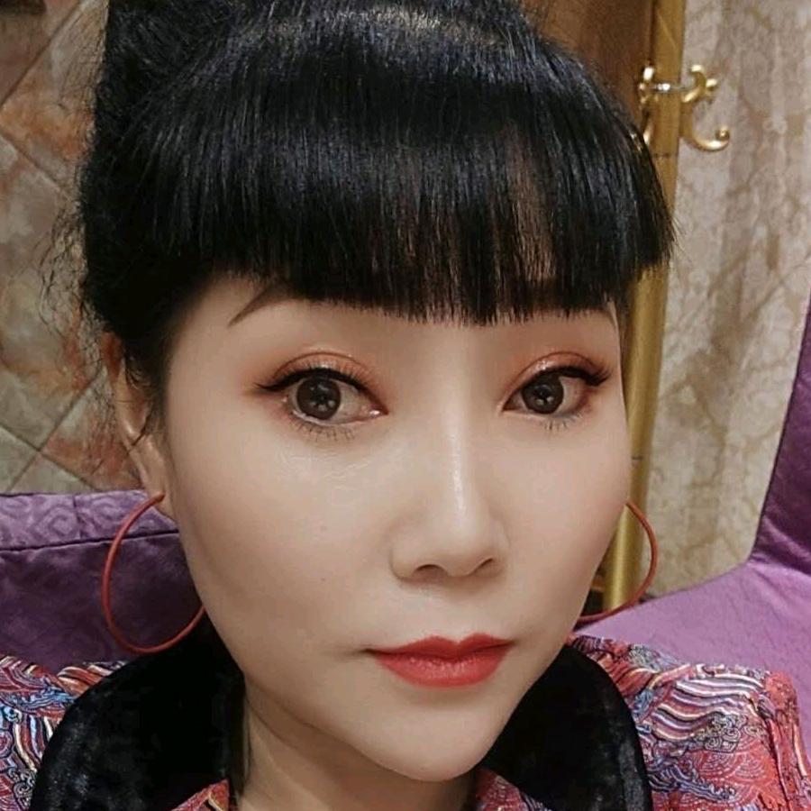 蚌埠市淮上区洪艳女装商行