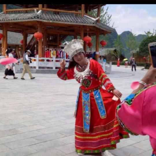 冯坤，