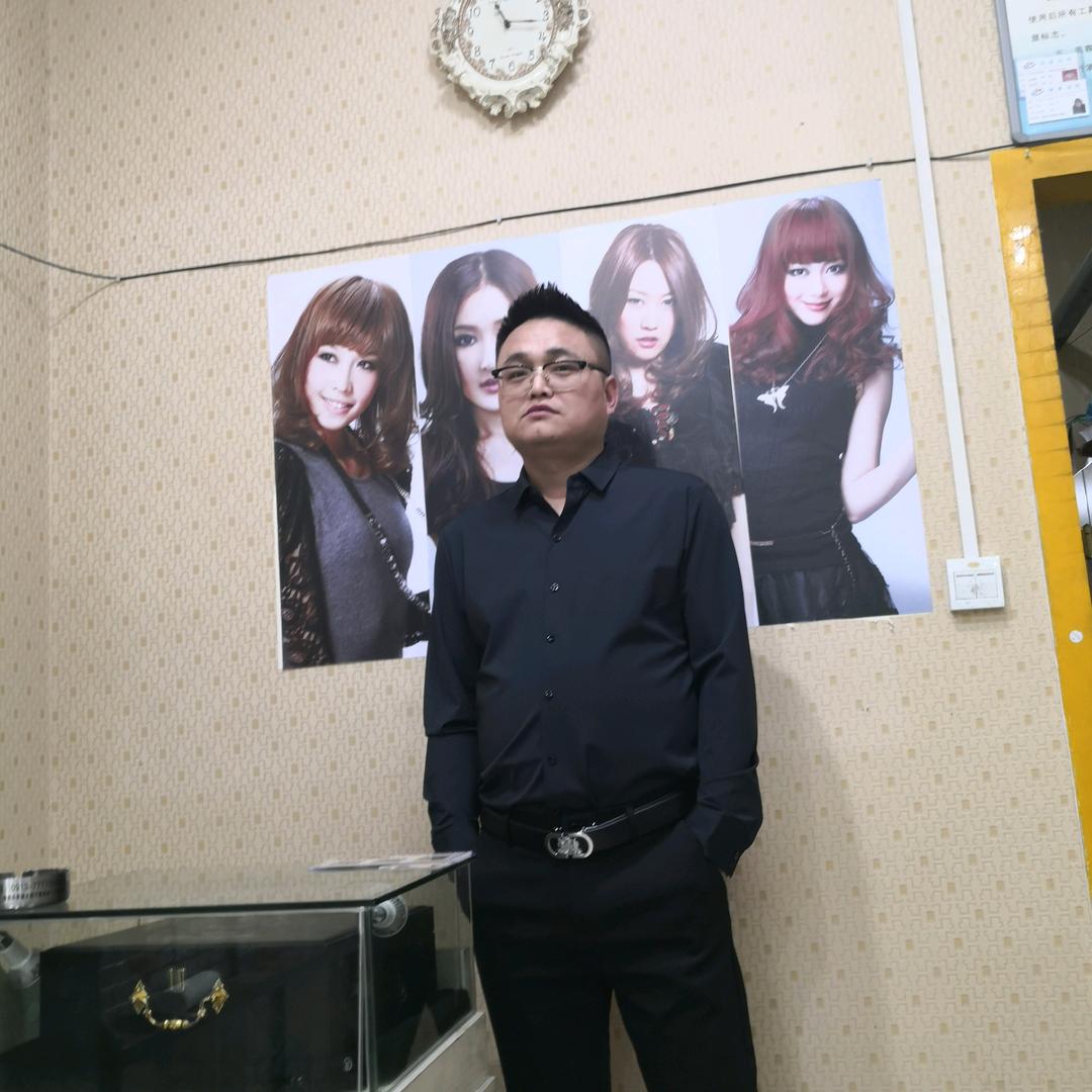 原宿专业美发设计工作室