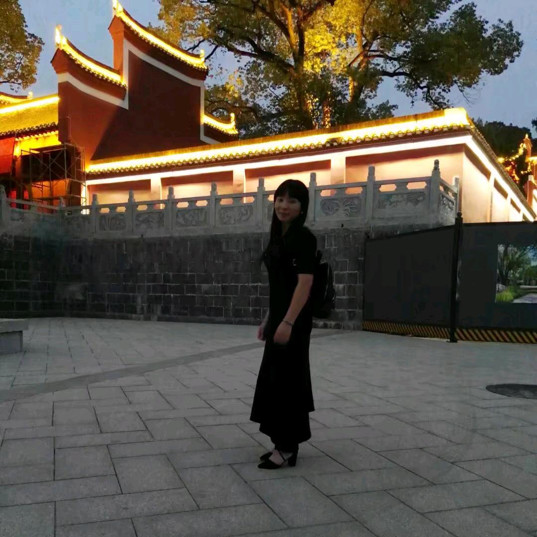 饕餮女人