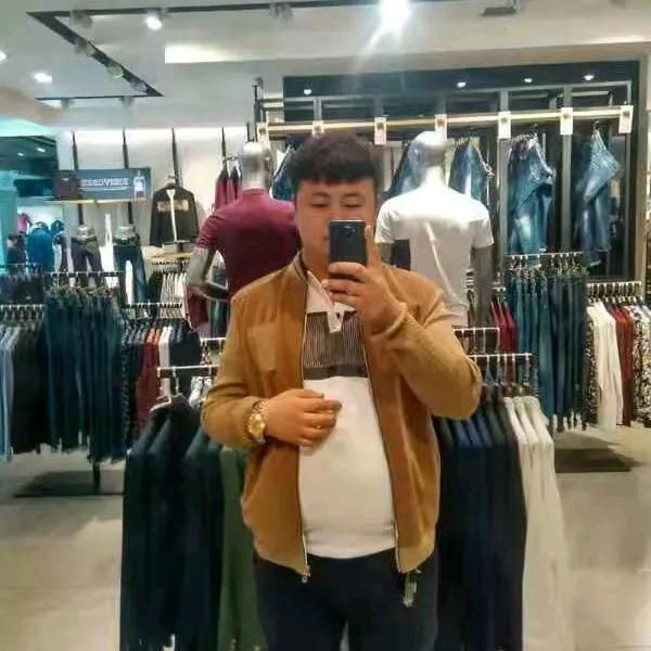 爱上佳装饰建材金宝