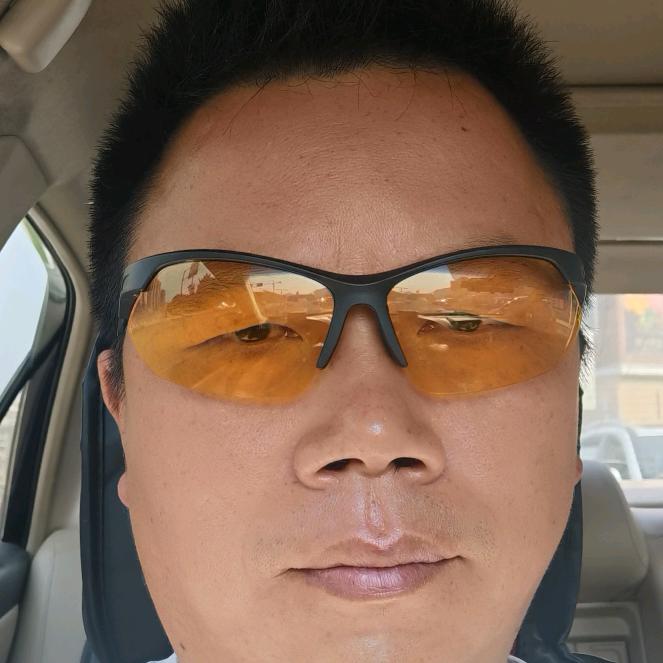 巴中捌捌捌二手车销售有限责任公司