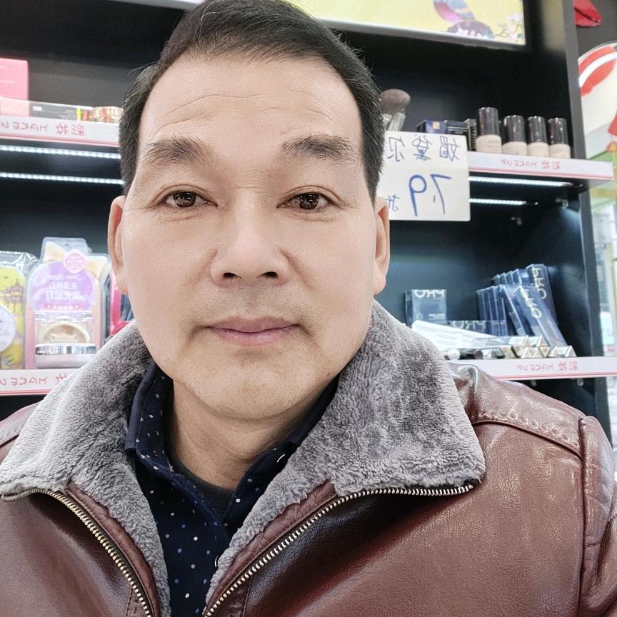 快乐每一天，陈富