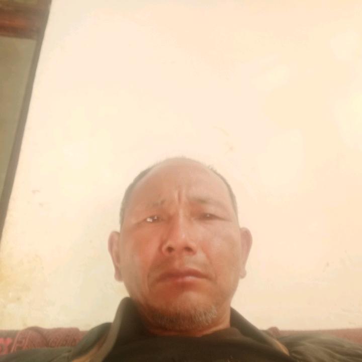 用户3854049143857阿依赞普