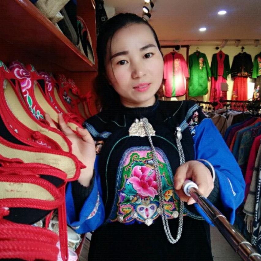 苗家妹子旅拍