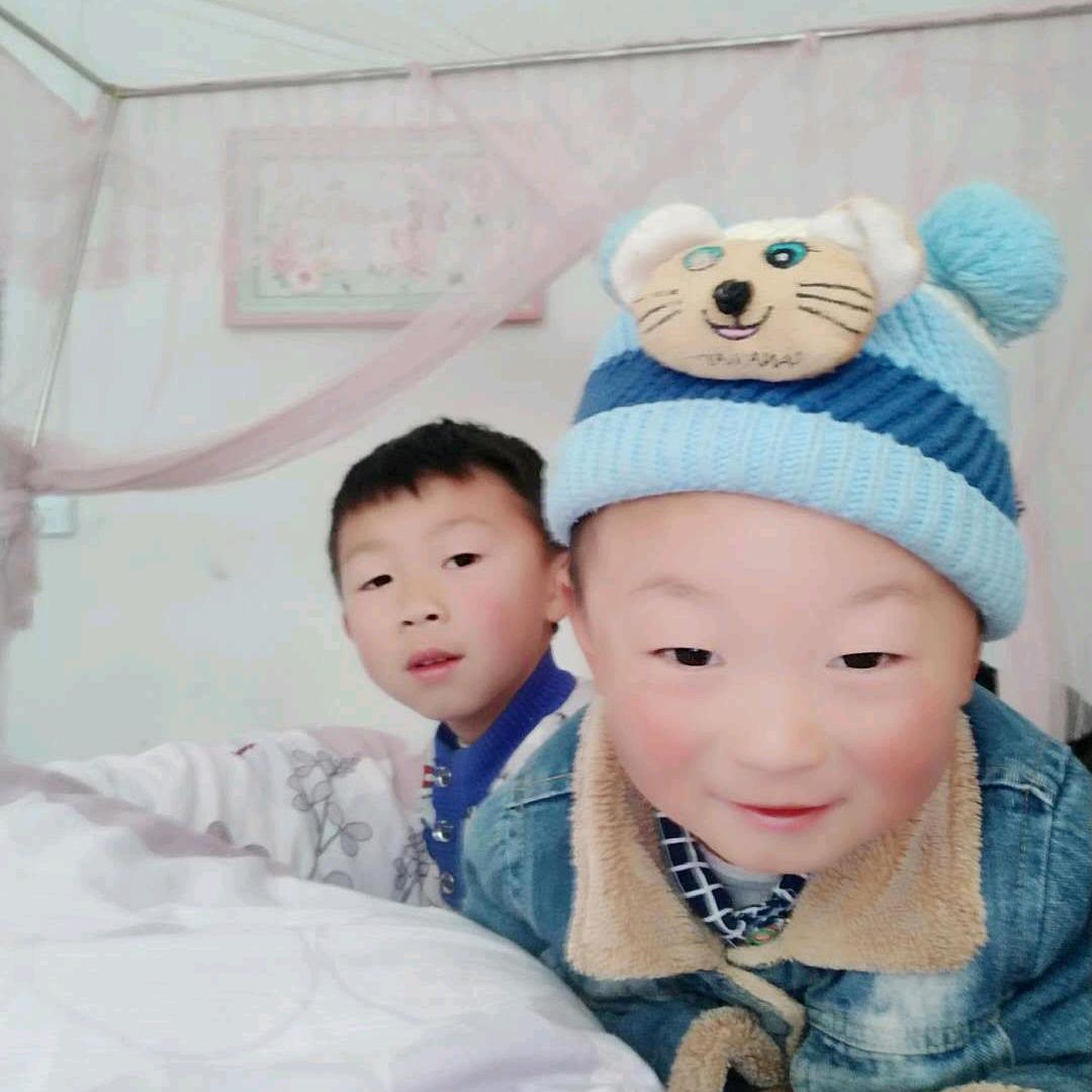 黄友明