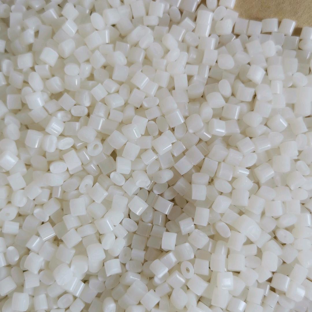 M s.邓（塑胶原料）