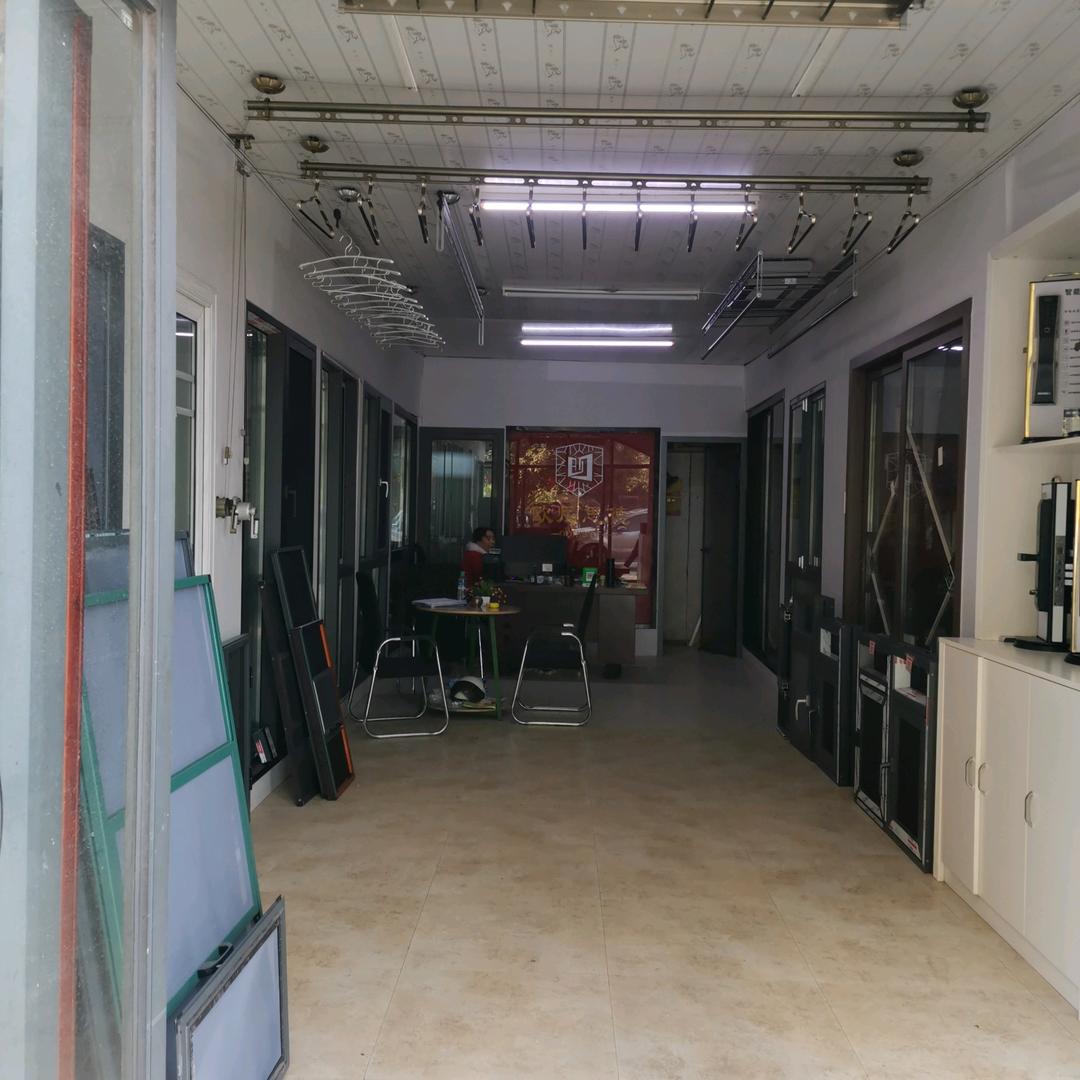 伟业系统门窗，指纹锁