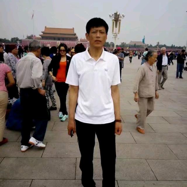 小小的石头