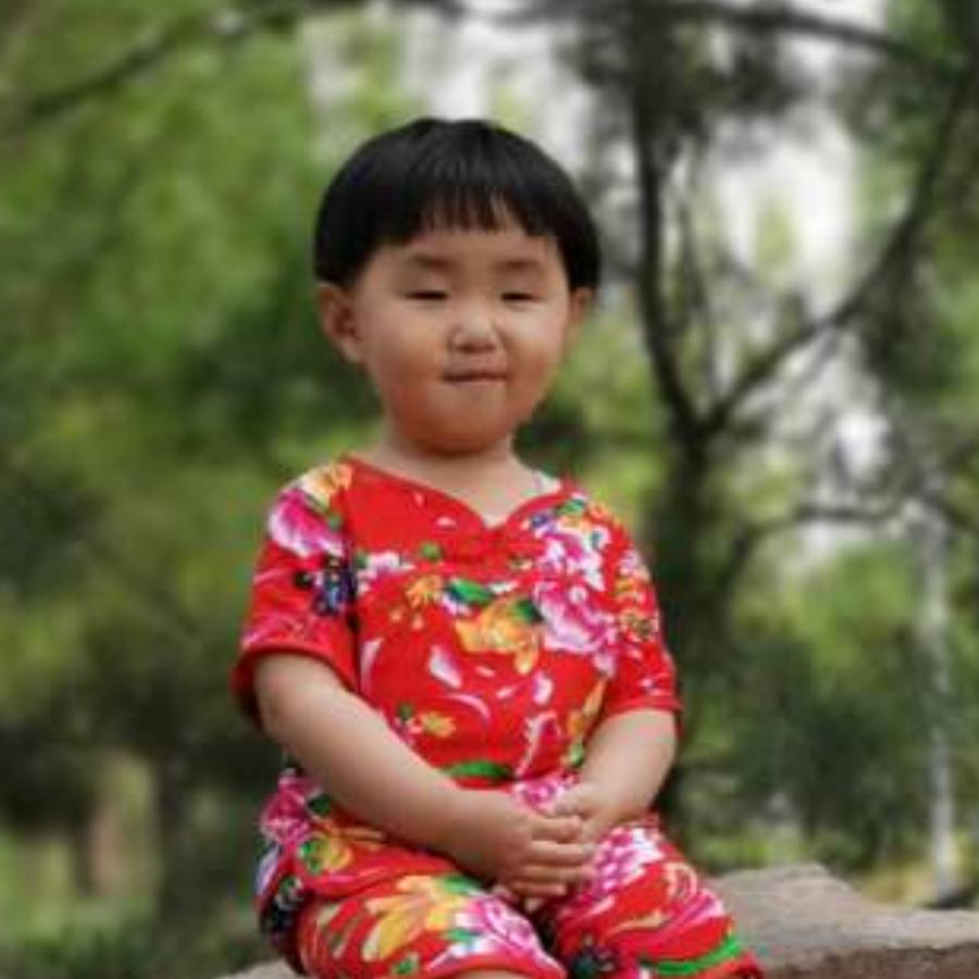 嘉晟昶