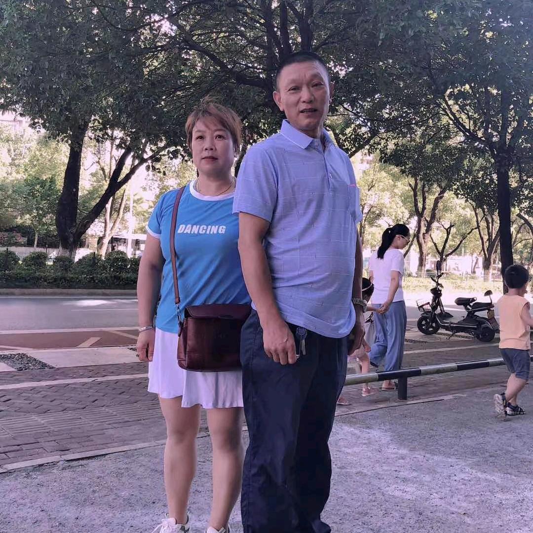 属猴子的丑八怪