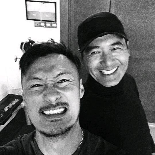 野男人呐