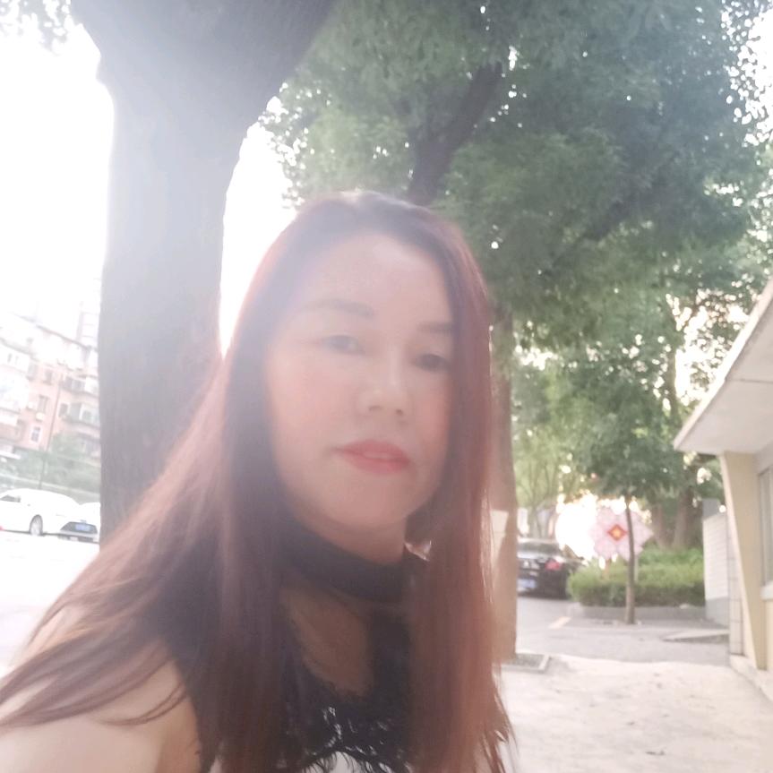 爱笑的我