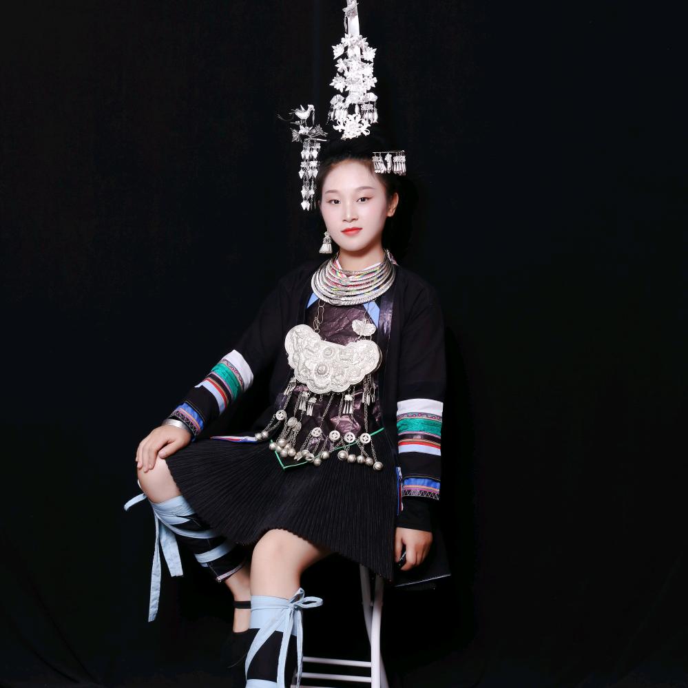 叶子爱跳舞