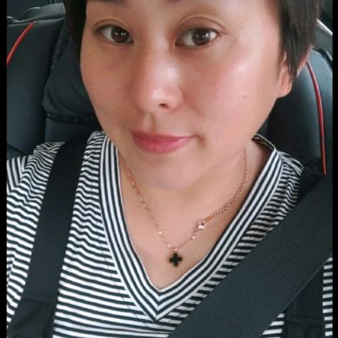 努力做一个好吃懒做的富婆