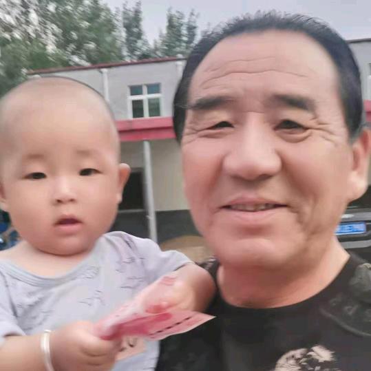 丁纪坤