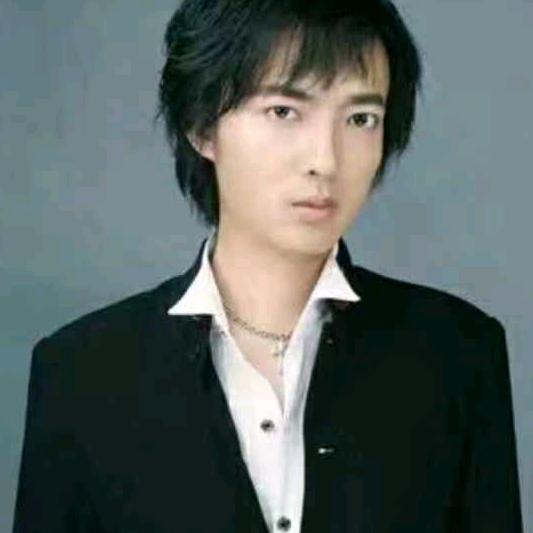 全世界最帅的男人