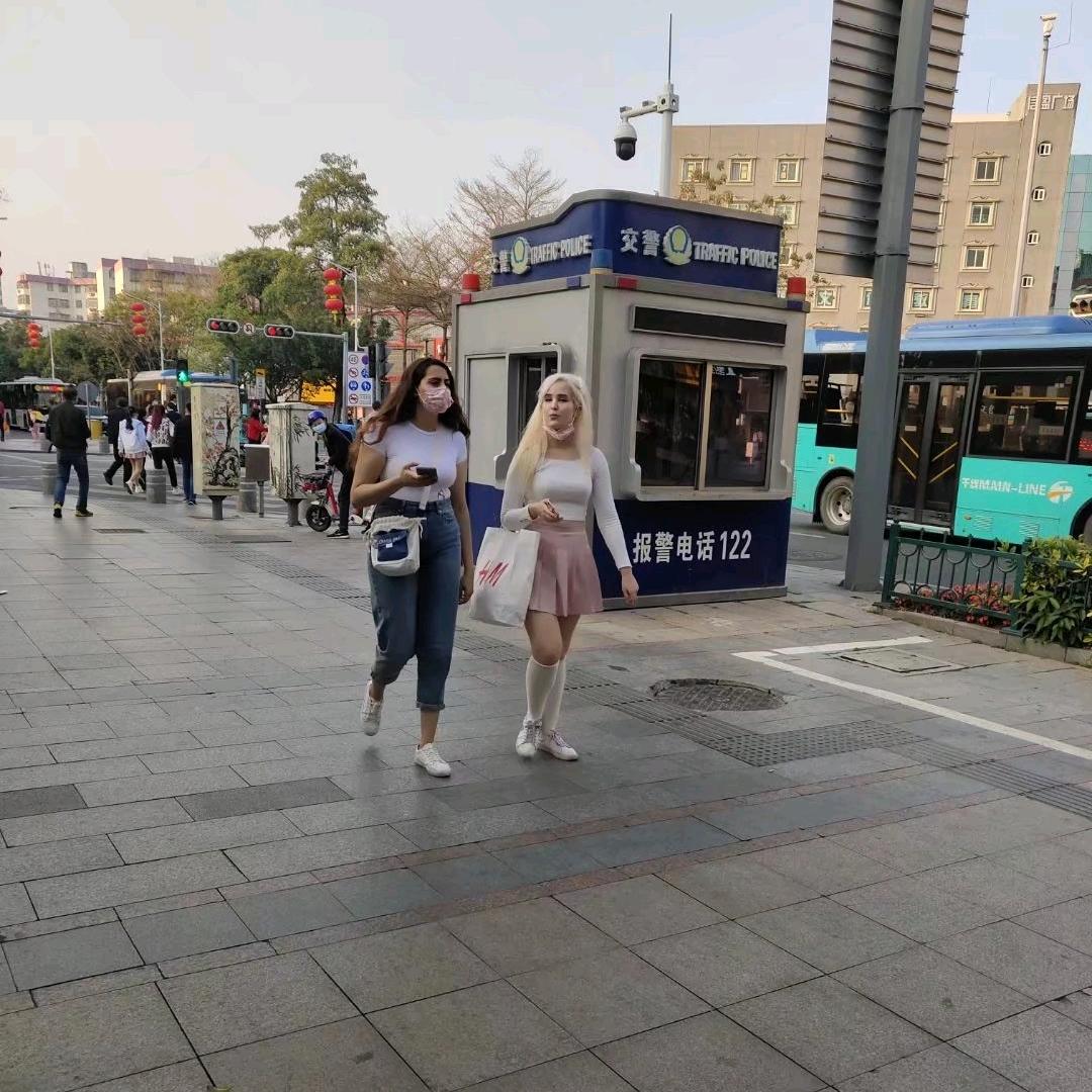 黄特效