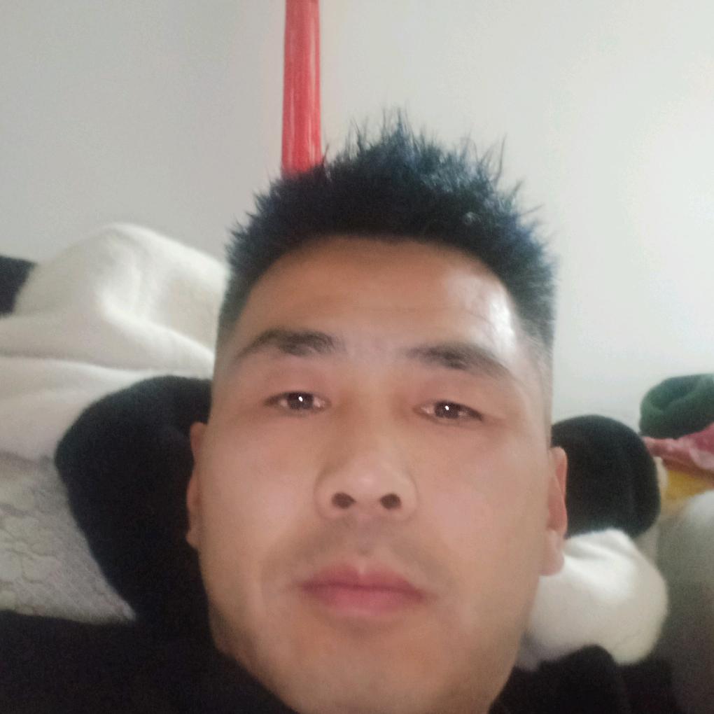 杨哥(*˘︶˘*).｡.:*♡