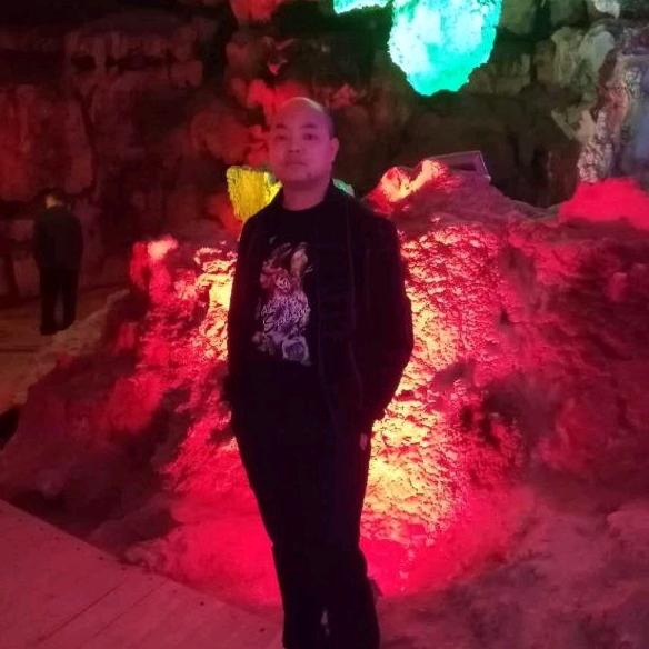 鱼鱼得水