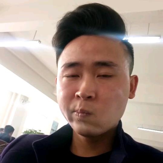 乡霸彡少爺（摄影）