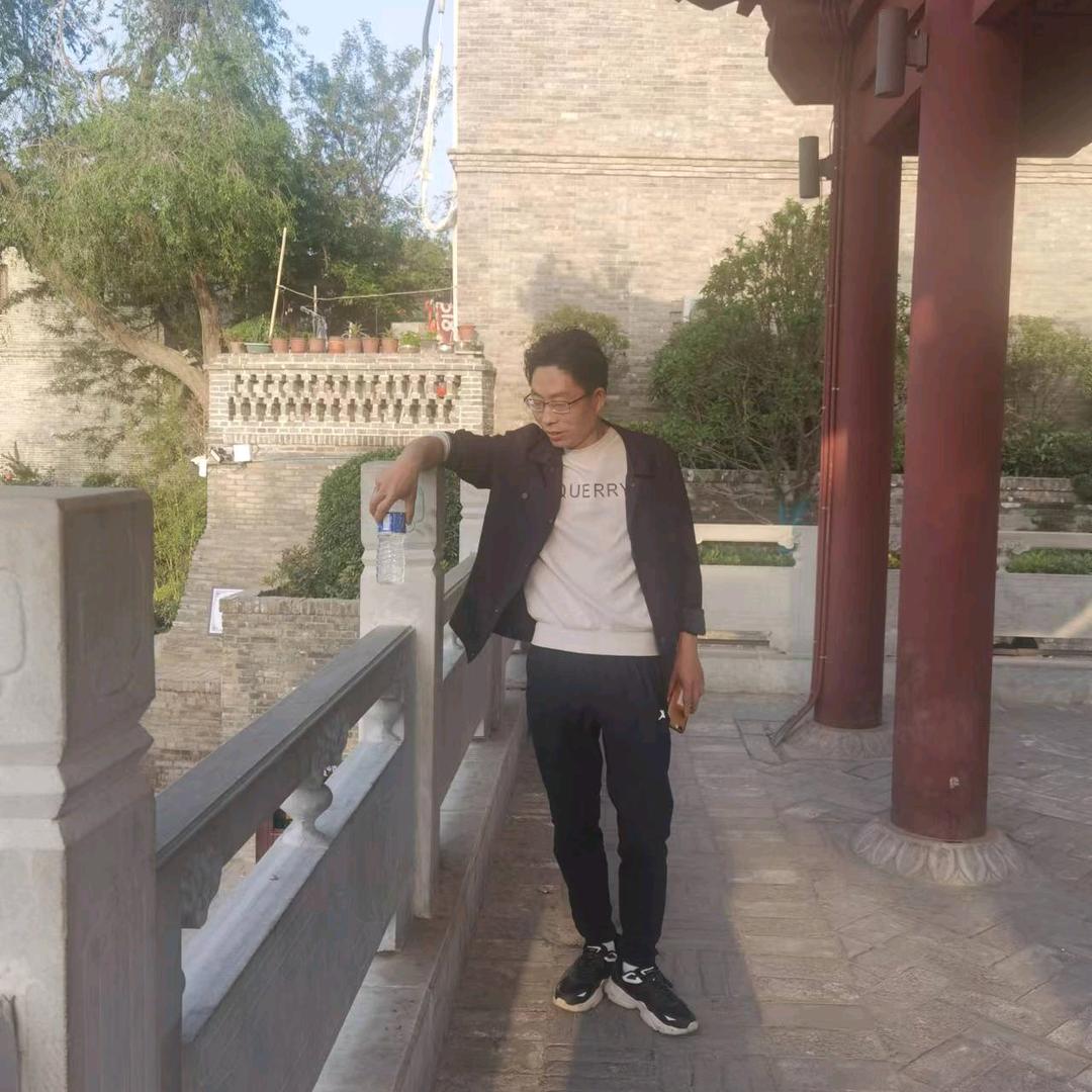 鑫蓝雅〈百利玛门窗〉