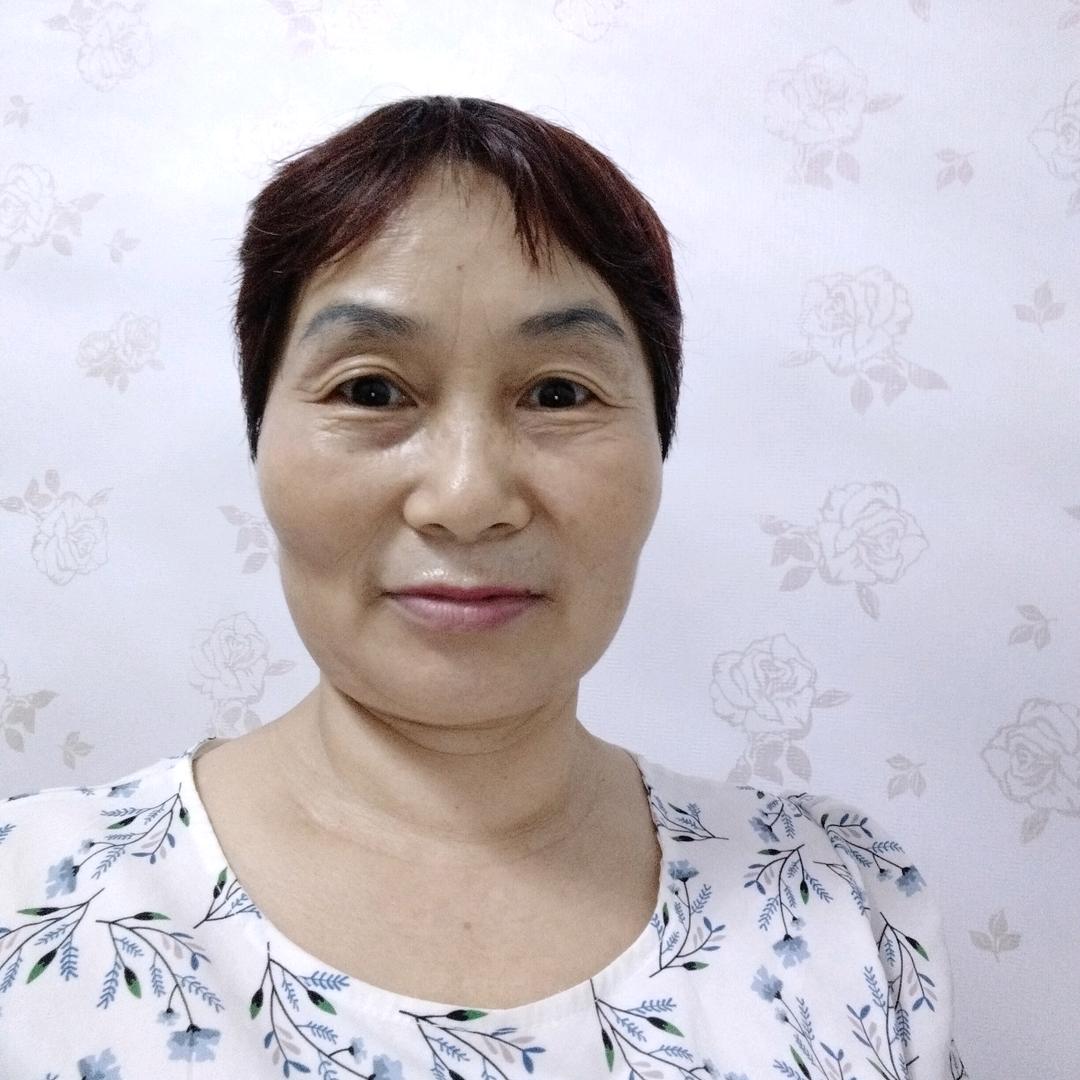 唐姐晚上8点10分定时开播