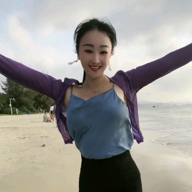 ゛无名小姐姐😘(涨粉中)