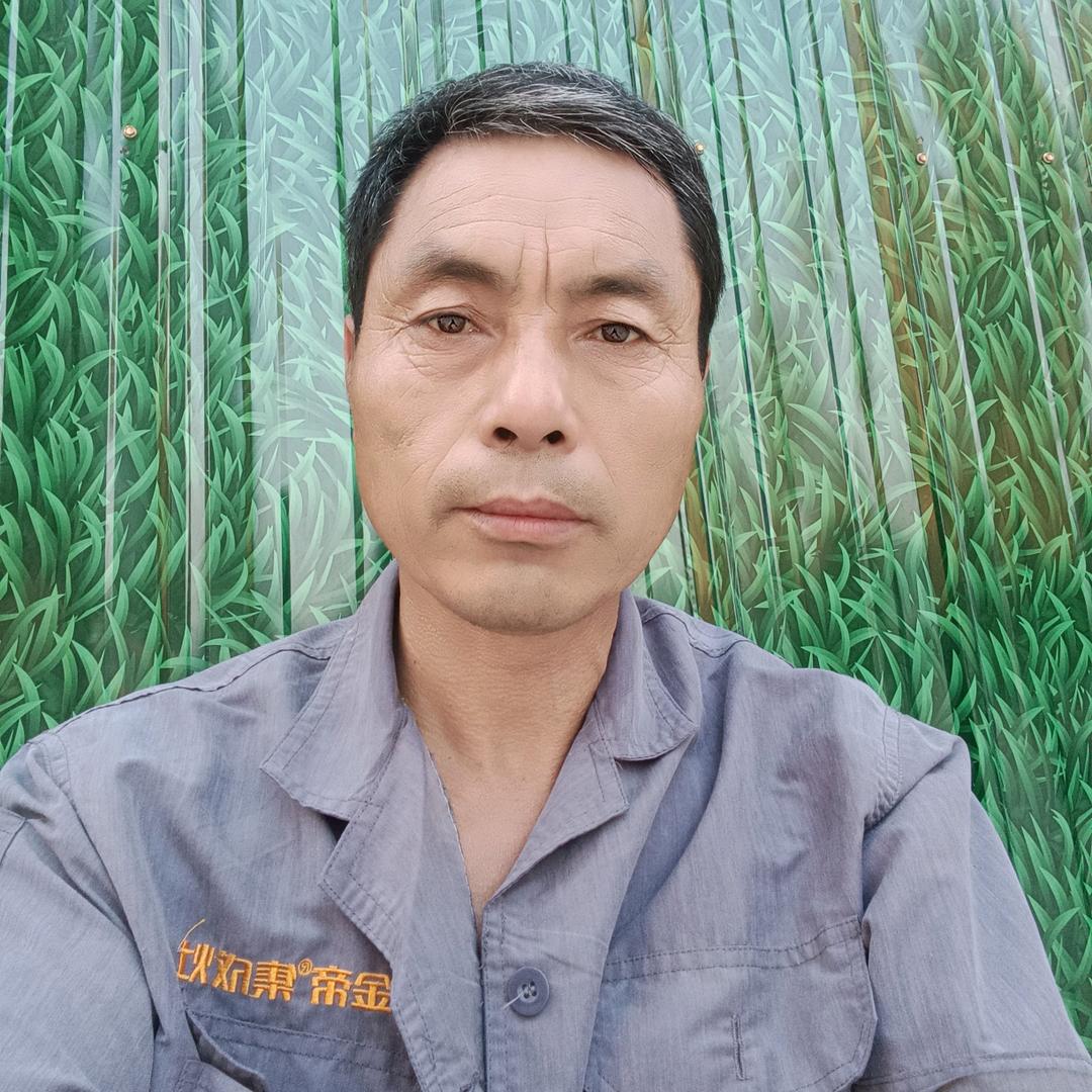 专业改水电防水屋顶防水盖毛毡喷胶