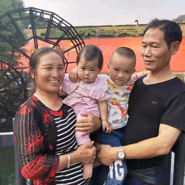 不为往事忧，只愿余生笑！