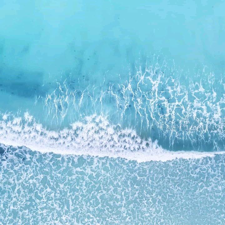 包容