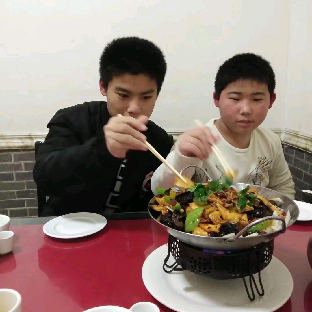 A哈利的伙伴英磊家电