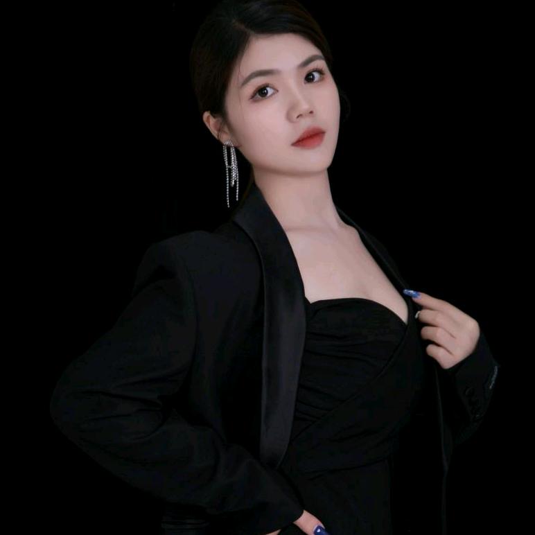 灪䶩乛何小河倾听（懿缕商贸商行）