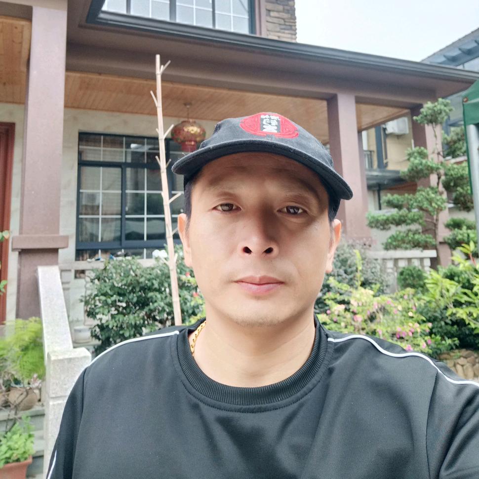 径山野狼爱钓鱼