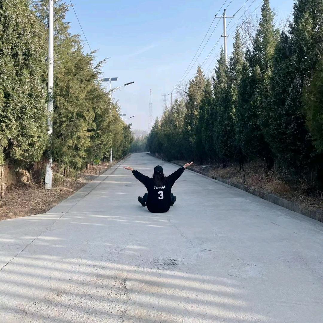 小郭(˵¯͒〰¯͒˵)