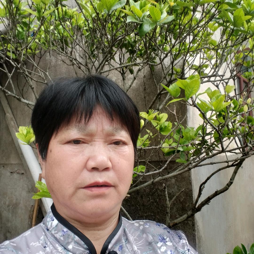 吴家奶奶。