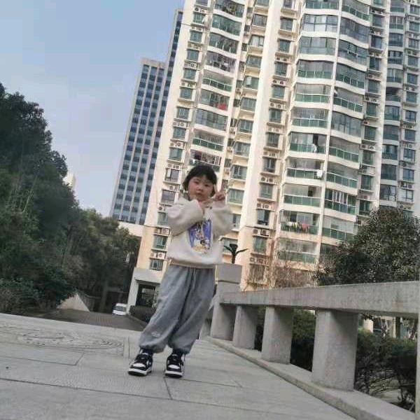 青吕