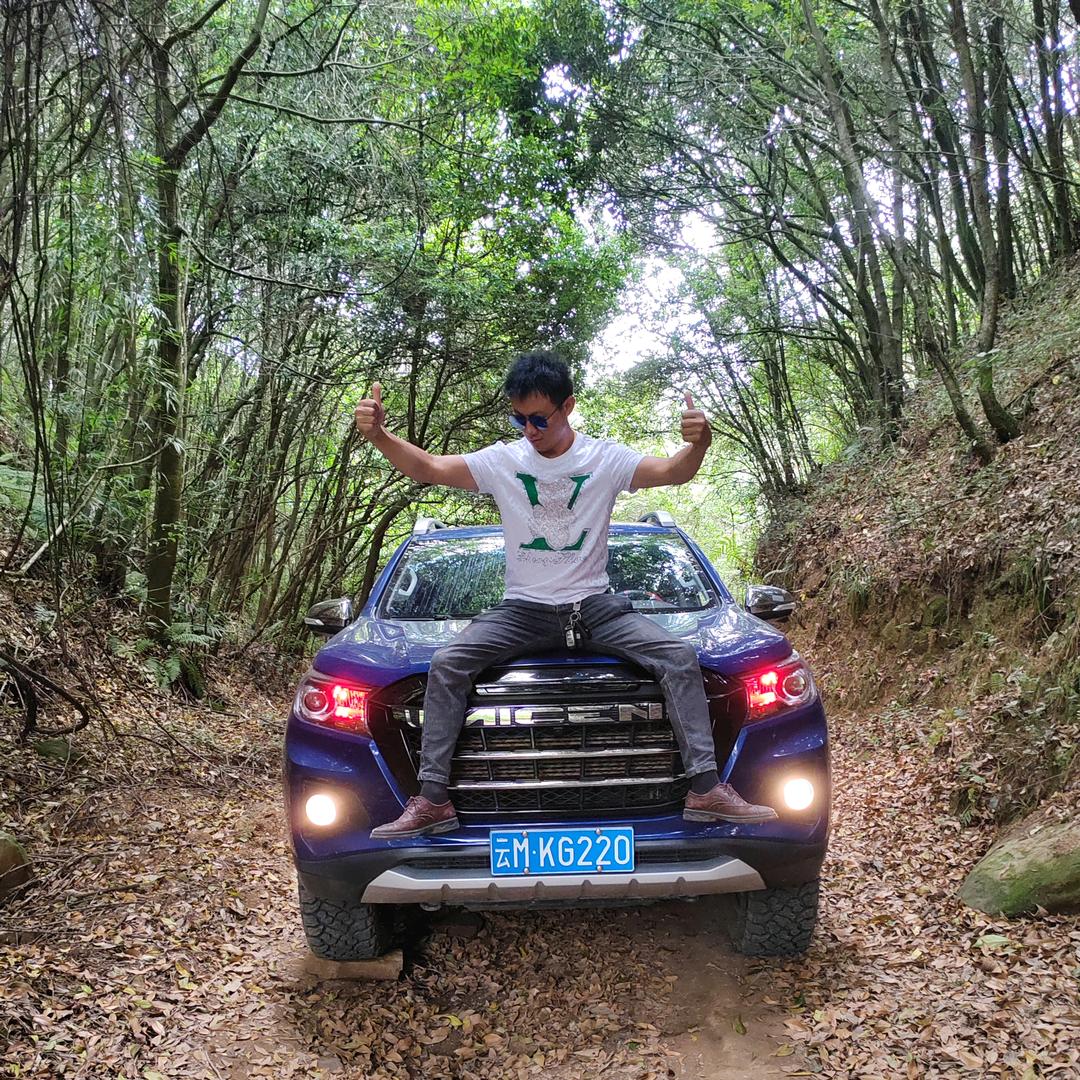 仁和小坤饲料  董事长  坤哥