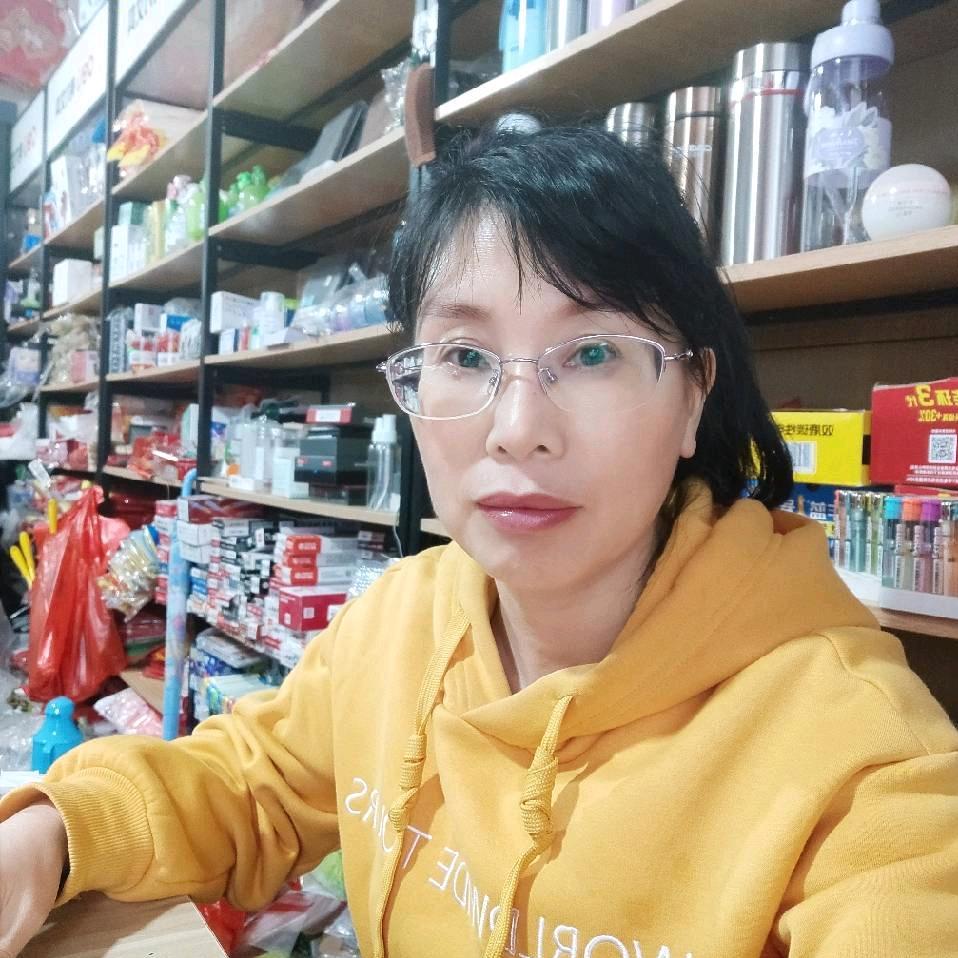鹰潭市余江区丽丽文体用品总汇