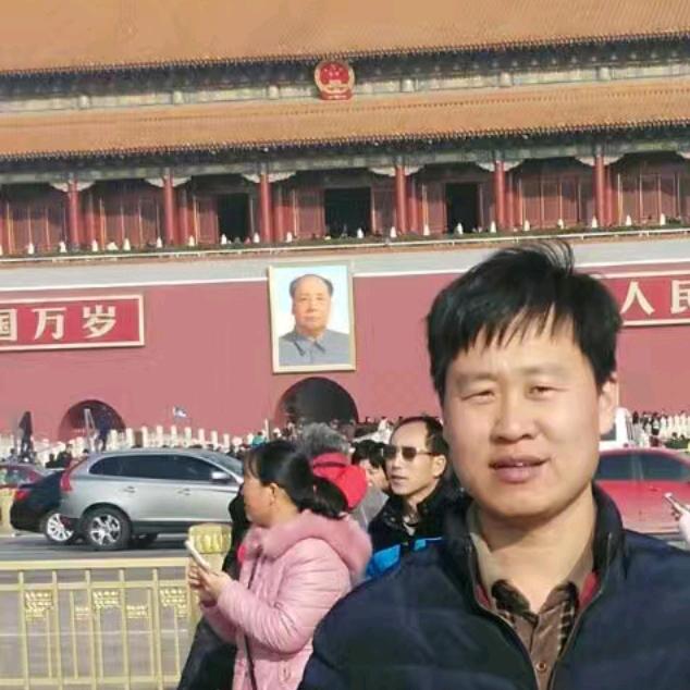 悠然的石头