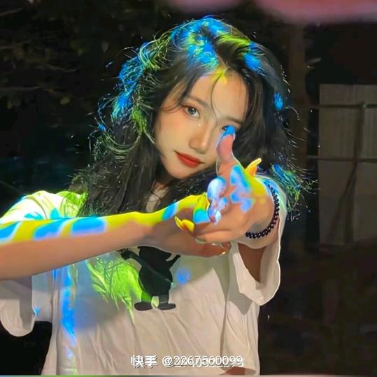 坚强的宝子