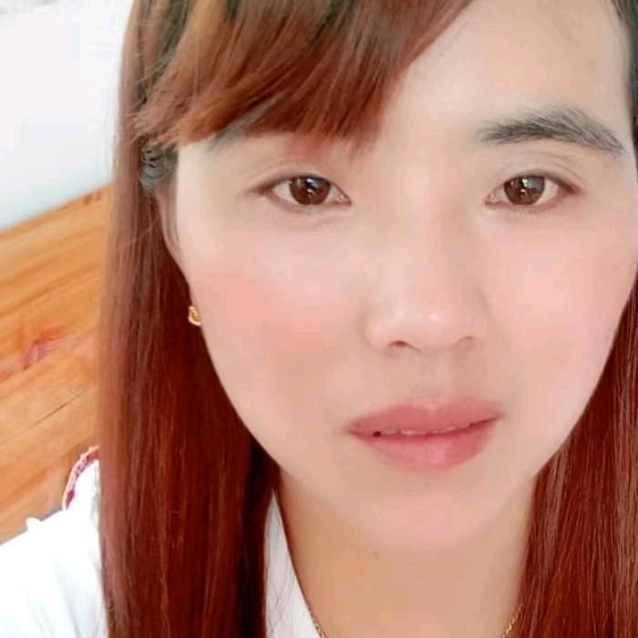 罗影丽