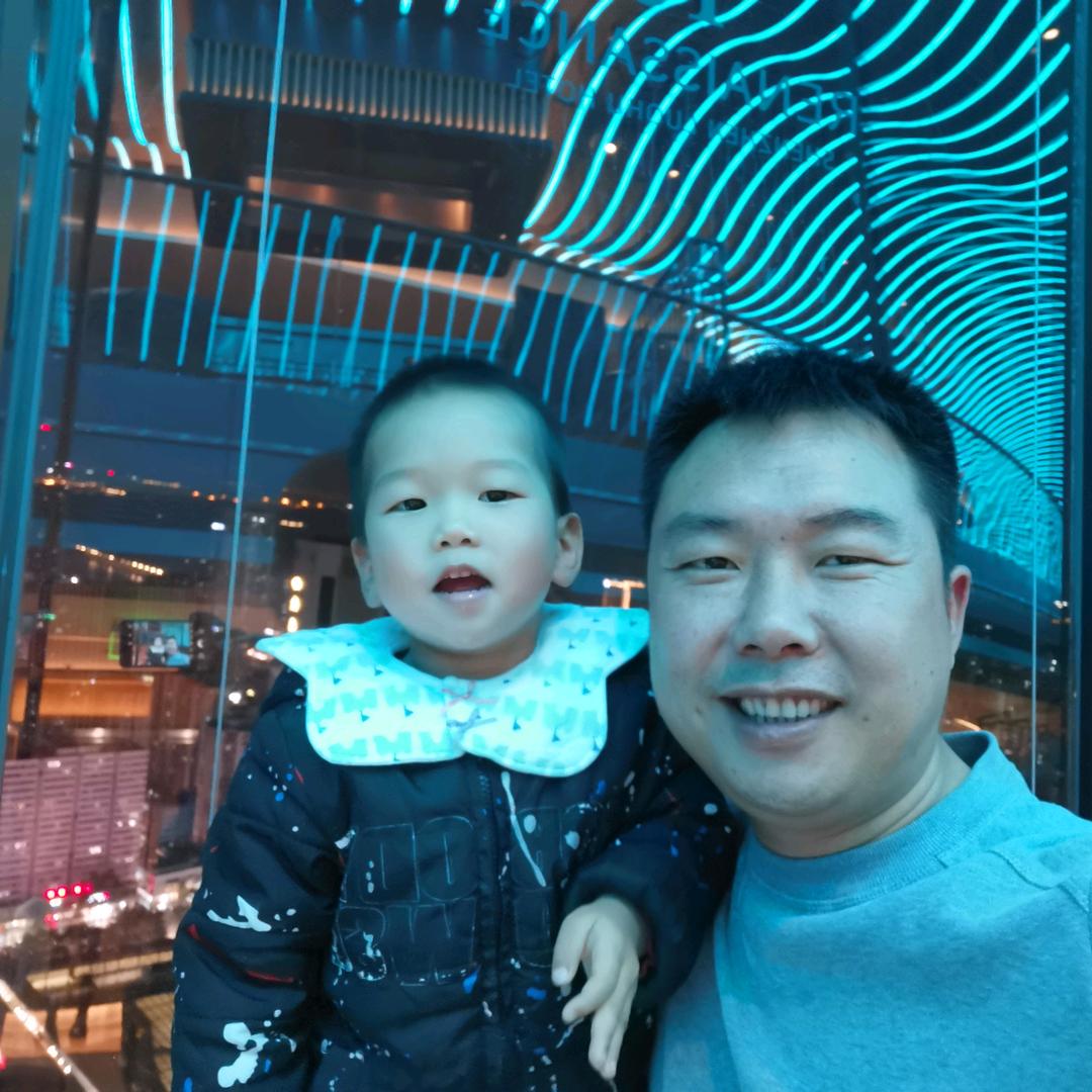 ╃爱钓鱼的伪歌手