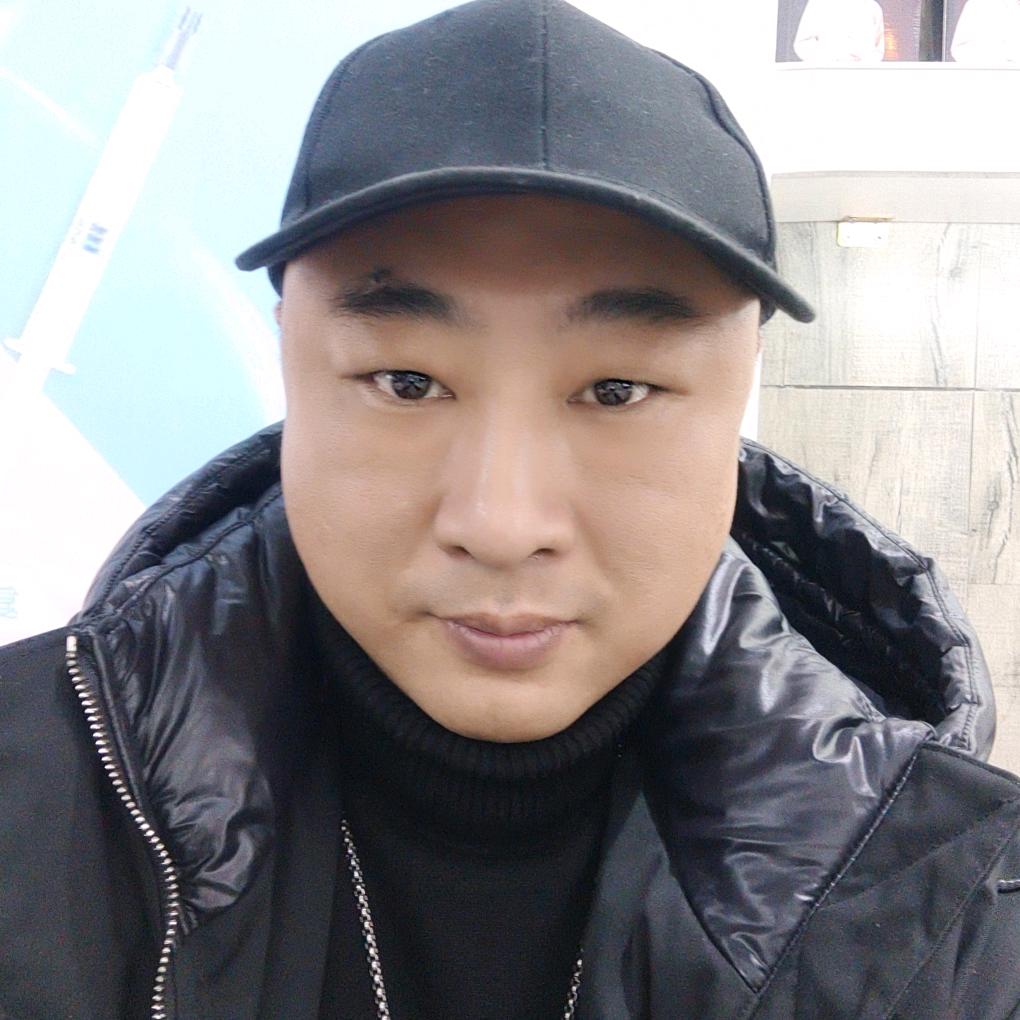 南充市高坪区弥时尚美发店