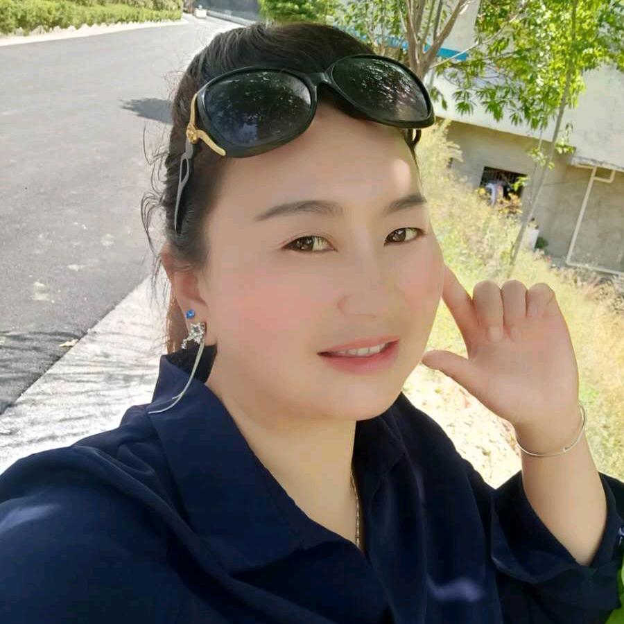 山里的向阳花