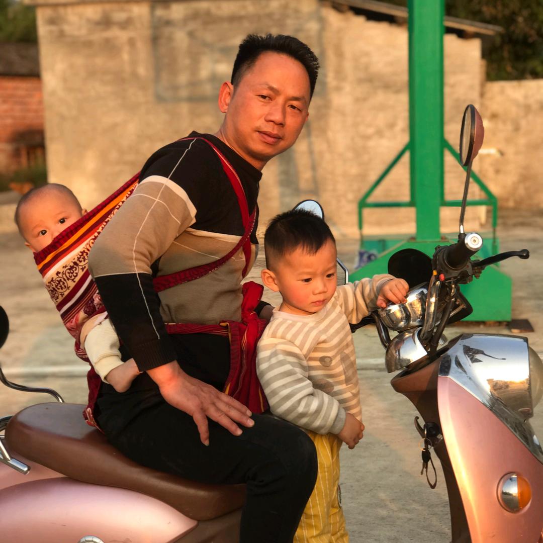 罗日明
