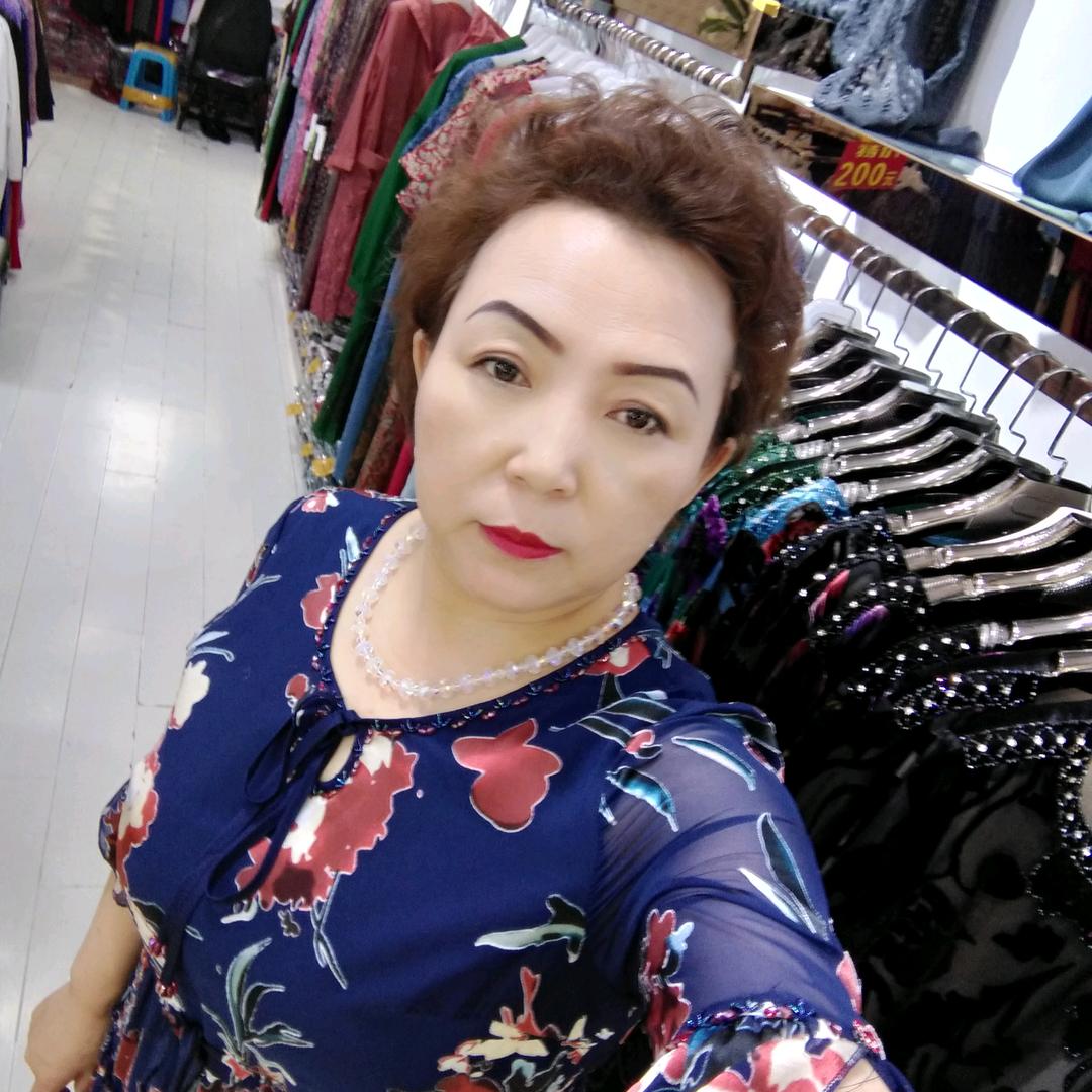 兔总女装品牌