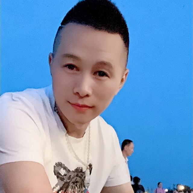 结缘婚车，花艺定制，气球派对