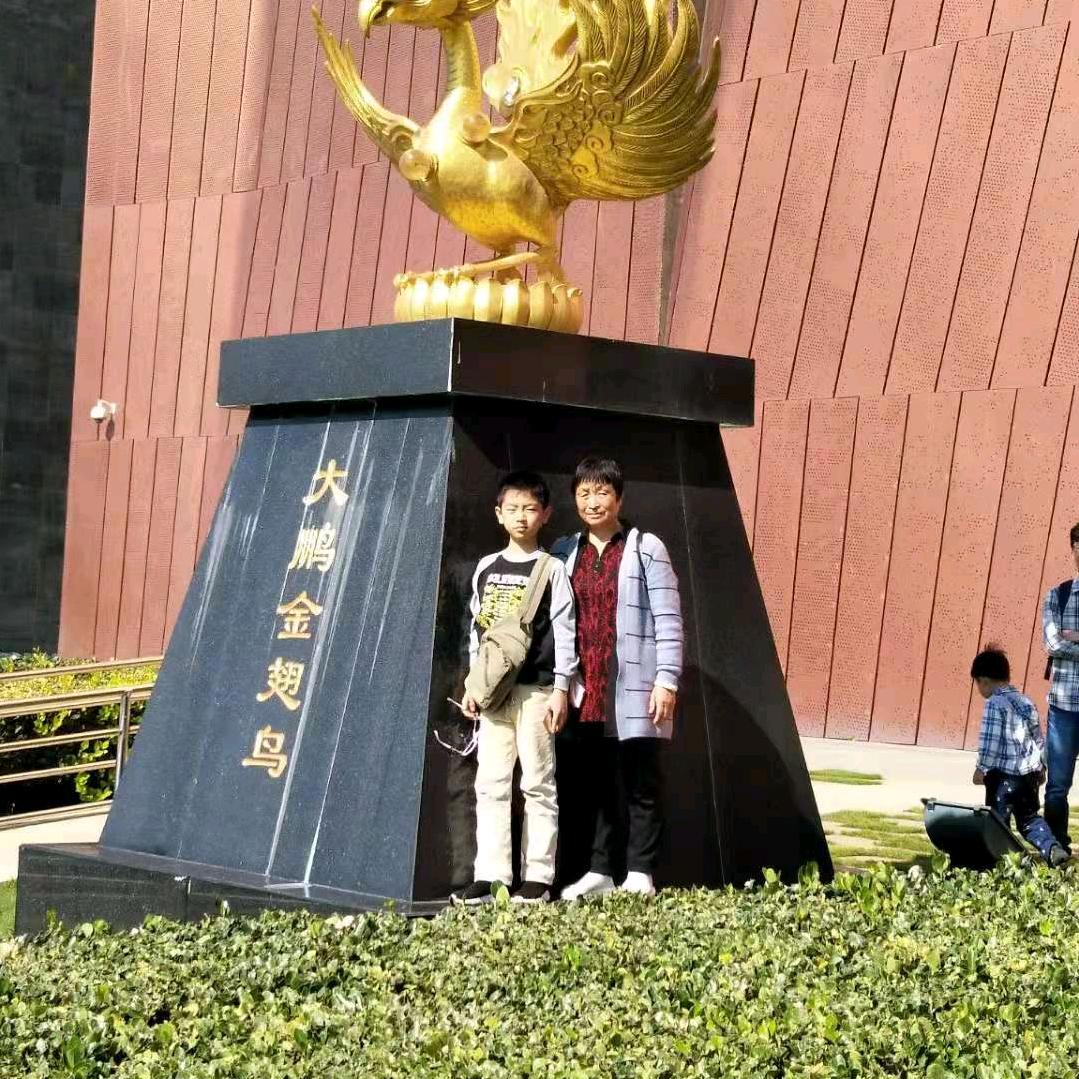 荣凤