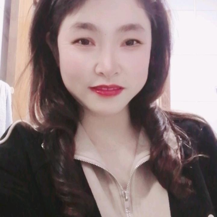 吴传英